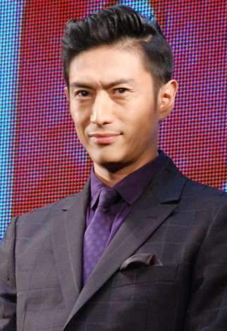 伊勢谷友介　『ジョジョ』メンバー集結も「こいつらとの舞台挨拶はハラハラする」