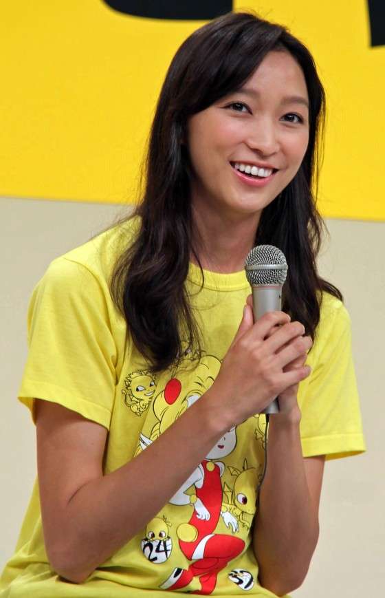 24時間テレビのチャリTシャツを着た有名人の画像を貼るトピ