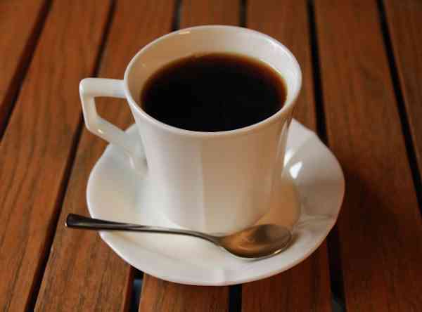 「料亭いけよ」ある哲学者の“食後のコーヒー”に対するツイートに批判の声