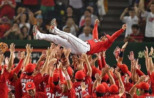 広島県民にとってカープは宗教！？ 洗脳っぽい事を小さい頃からうけていると話題にｗｗｗｗｗ : オレ的ゲーム速報＠刃