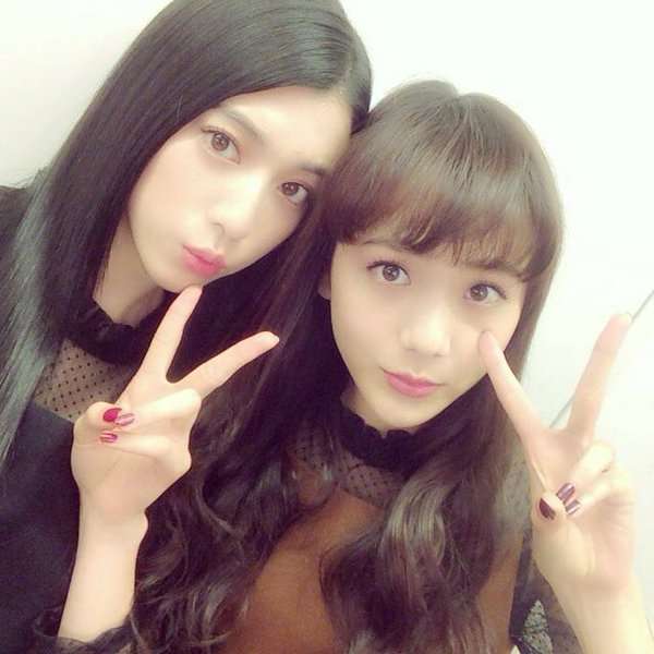 女優のツーショット画像