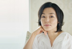 現役でそれなりに知名度あるけどガルちゃんで名前を見た事のない芸能人