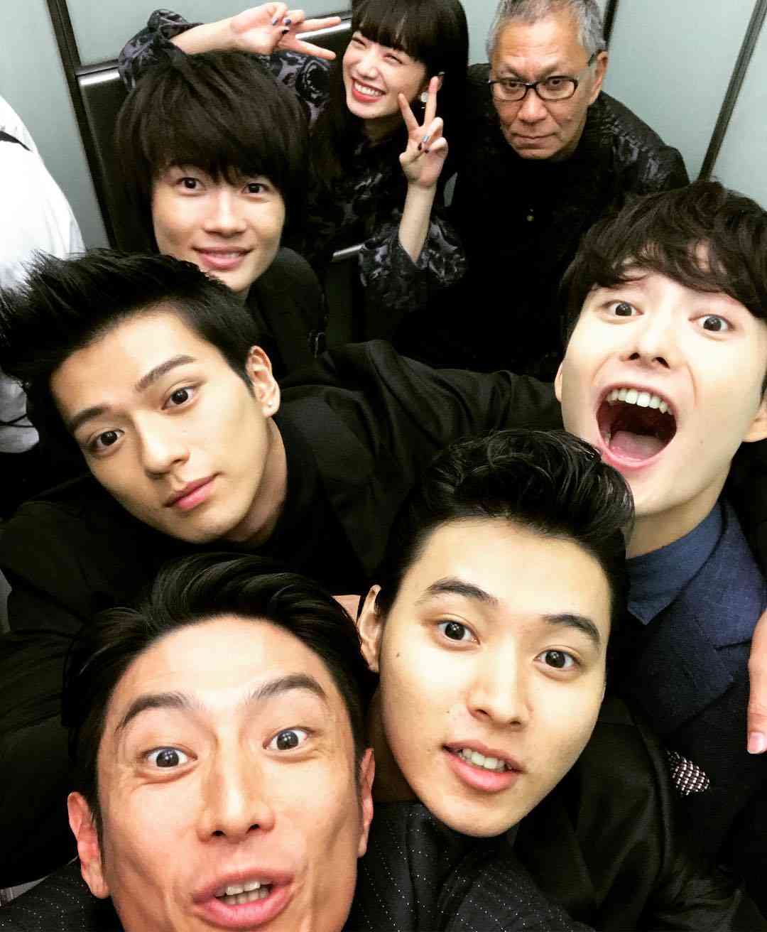 伊勢谷友介　『ジョジョ』メンバー集結も「こいつらとの舞台挨拶はハラハラする」