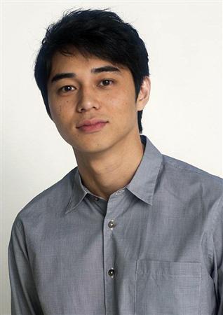 東出昌大“難役”一人二役に初挑戦「奇跡のような映画を作れれば」