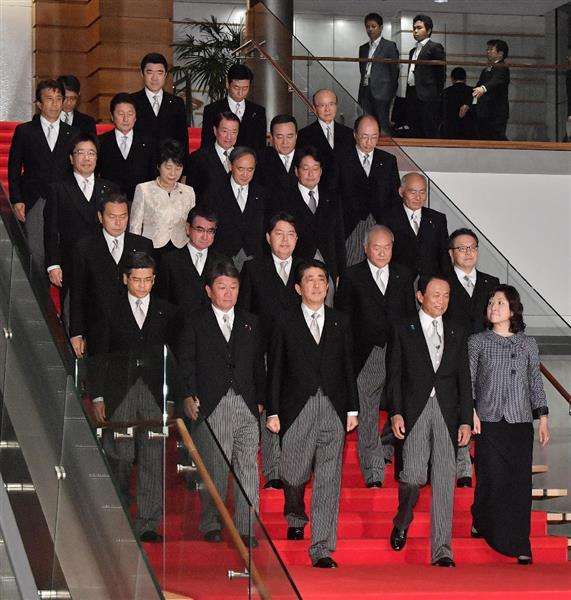 【内閣改造】安倍晋三内閣の支持率が再上昇　８．６ポイント増の４４．４％　野田聖子総務相と河野太郎外相も「期待」上回る　共同通信世論調査 - 産経ニュース