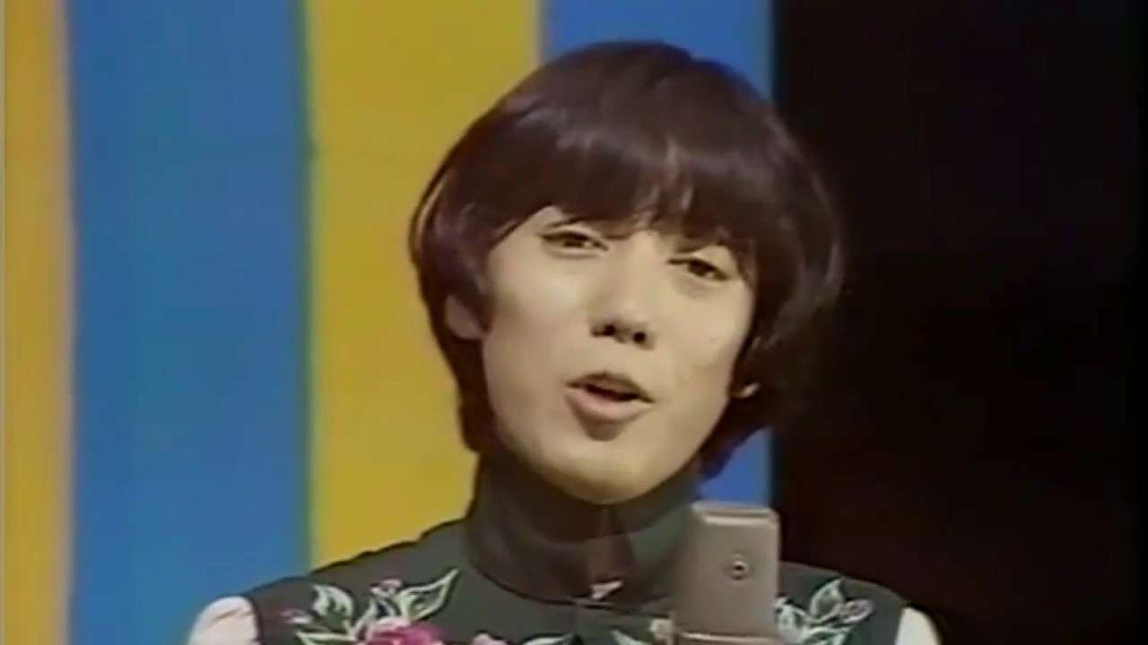 ザ・タイガース　「花の首飾り」HDTV - YouTube