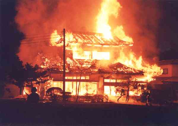 今までの人生で経験したことあることにプラスをつけるトピ