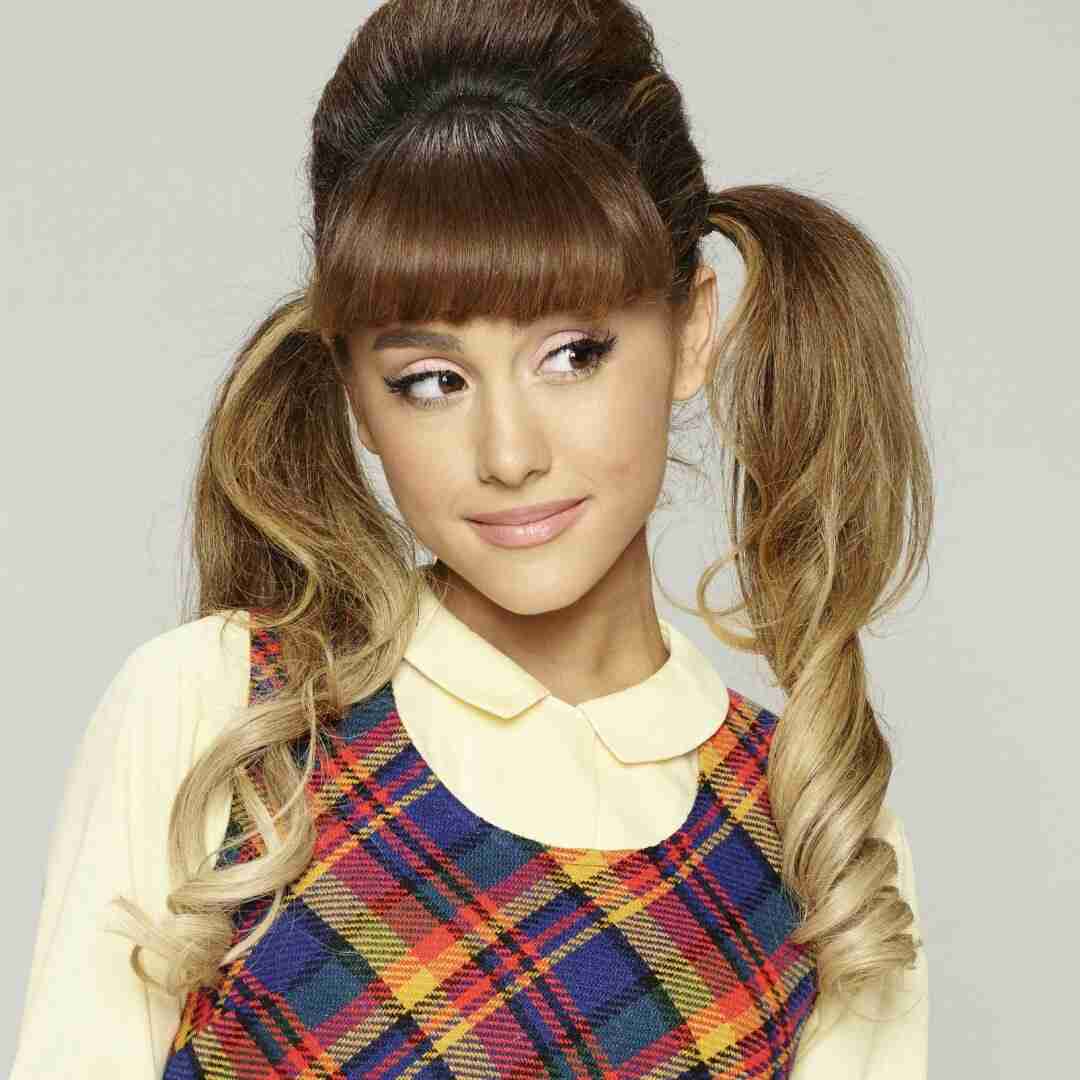 Ariana Grandeを貼るトピ♡