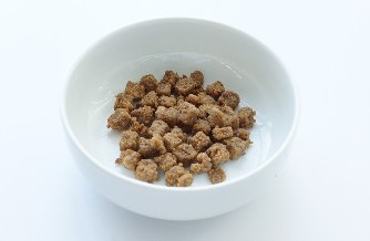 カップヌードル 話題の謎肉パック8時間で完売