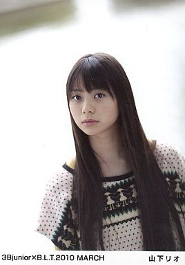 Chara＆SUMIRE、母娘で初表紙 個性あふれるファッションストーリー