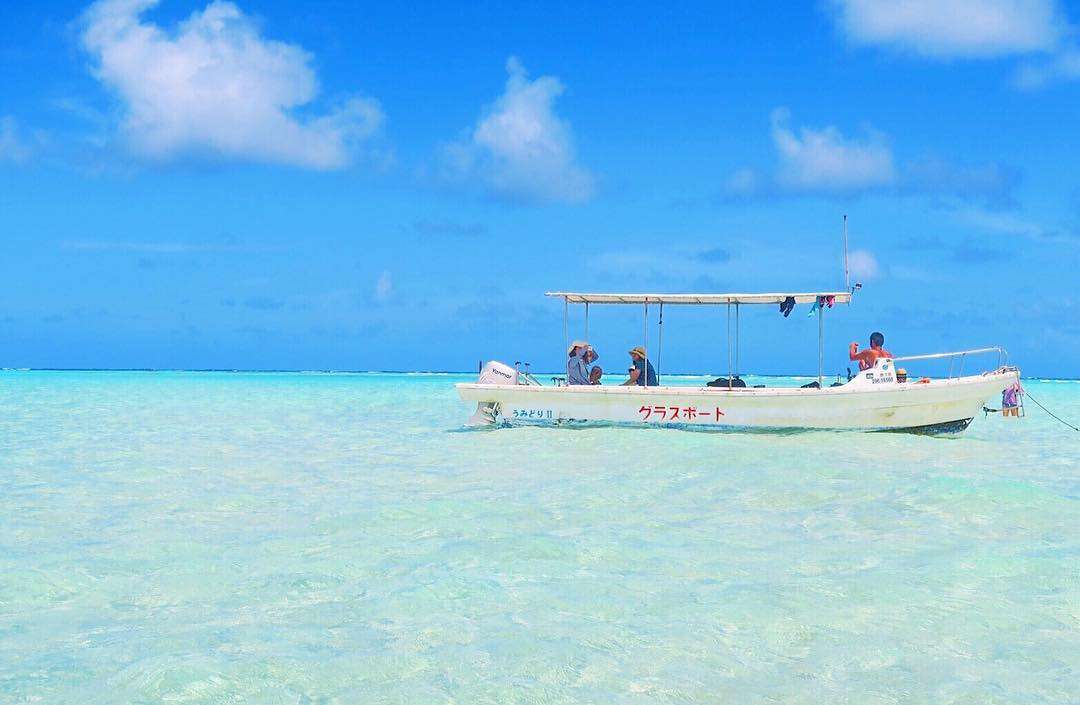 美しい海の写真を貼って癒されよう