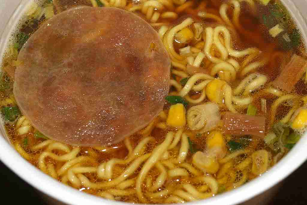 お腹がへって、寝れません！！