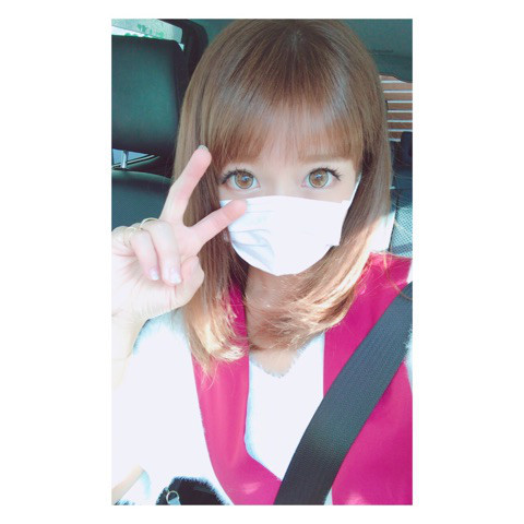 辻希美、ブログに家族の写真を載せて大炎上「子どもとはいえ可哀想」の声も