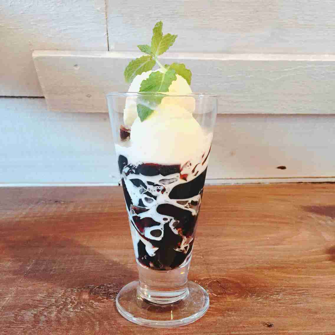 コーヒーゼリーがすきな人きて〜