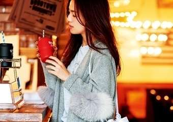 【毎日コーデ】秋アウターは〝ひじファー〟で甘い味付け！ロングカーディガンコーデ - Yahoo! BEAUTY