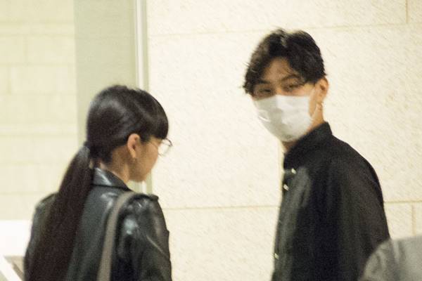松田翔太、秋元梢と初2ショット…本誌に堂々の「愛告白」