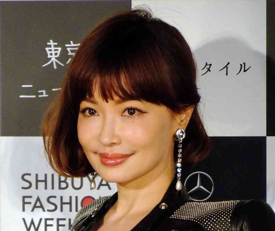 平子理沙の12歳時写真にネットビックリ「なんですか、この色気…」