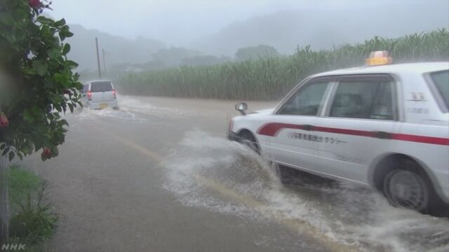 鹿児島 喜界島に５０年に一度の記録的な大雨 | NHKニュース