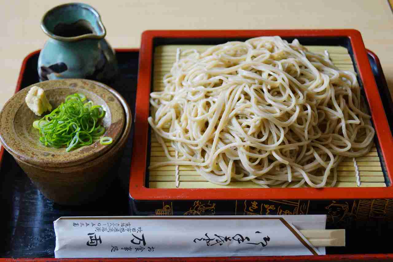 お腹がへって、寝れません！！