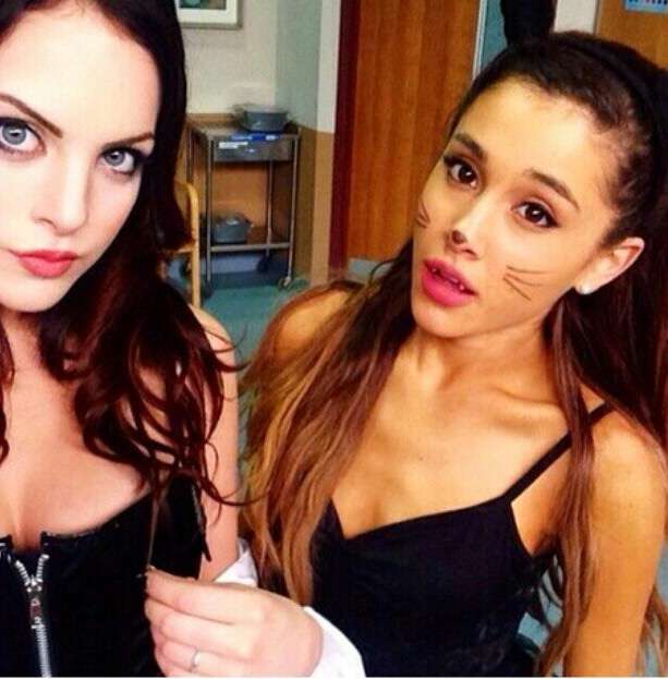 Ariana Grandeを貼るトピ♡