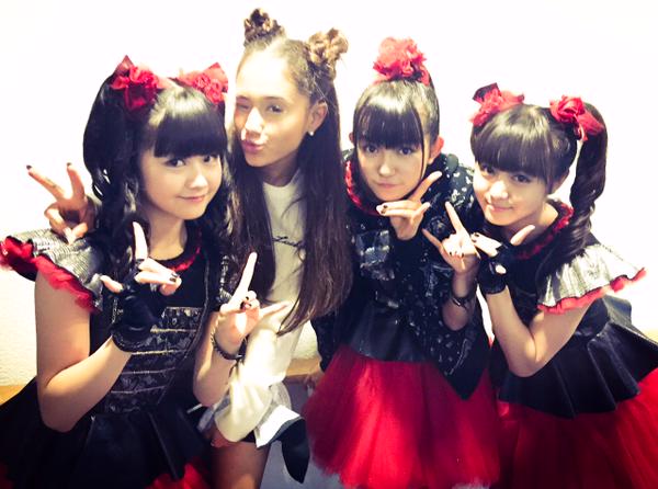 Ariana Grandeを貼るトピ♡