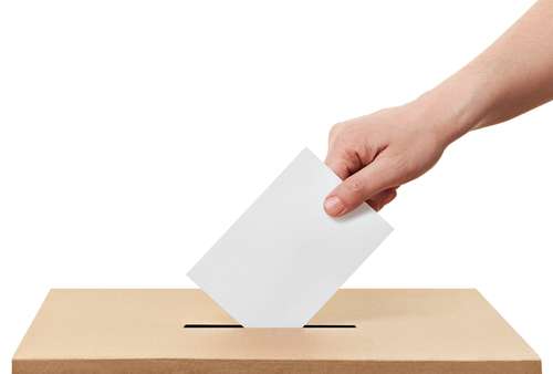 子持ち女性が衆院選で重視した公約は「教育」と「家計」、教育改革では「コミュ力の育成」「英語などの外国語教育」に期待　