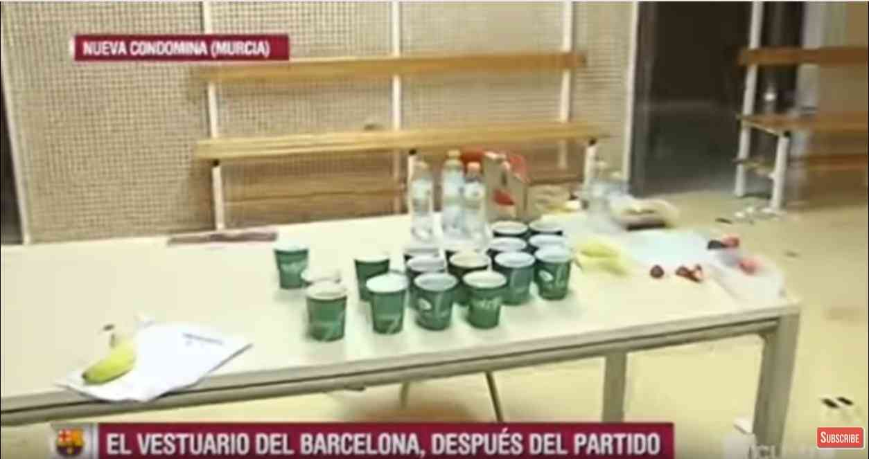 【サッカー】バルセロナの使ったドレッシングルームが大荒れ状態…あまりの汚さに英紙も衝撃