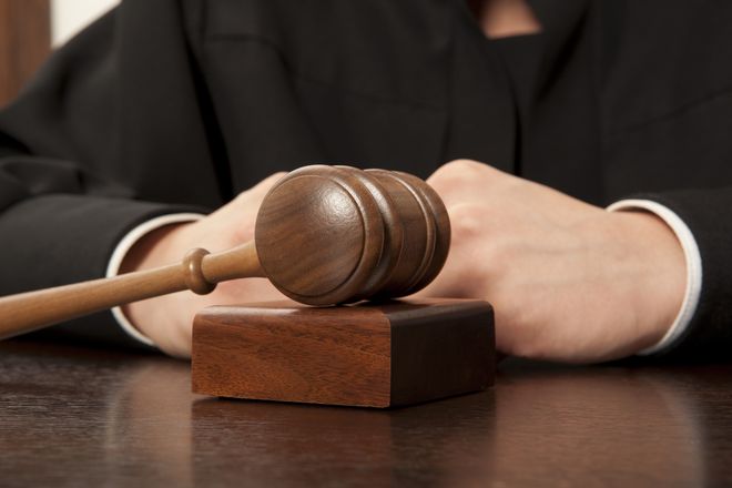 【裁判傍聴】保釈金300万円はローラが払った？ローラパパ公判を詳細リポート - まぐまぐニュース！