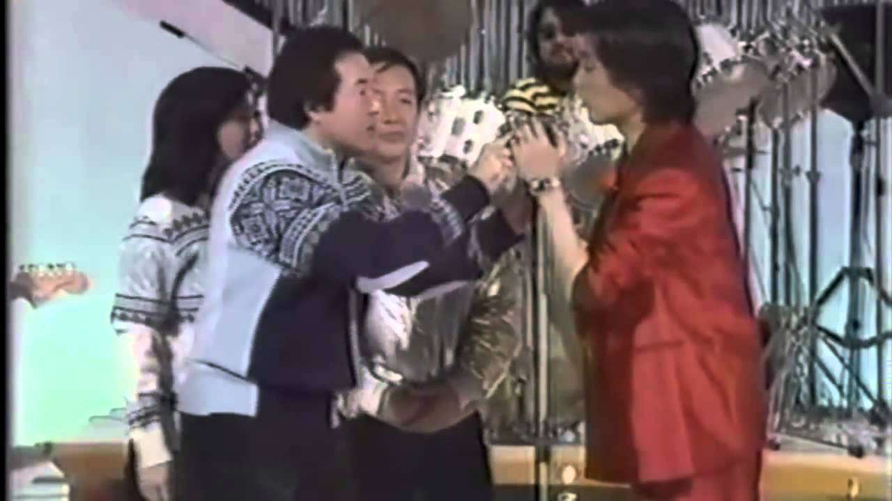 ワンズのマイク - YouTube