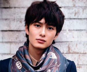 喋ったり、笑ったりするとビジュアルにギャップが大きい美形芸能人