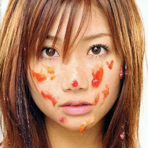 あなたのカラオケの十八番は？