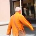 数年前から秋葉原で問題になっていた偽僧侶を特集　海外では逮捕者も　#akiba #とくダネ - NAVER まとめ