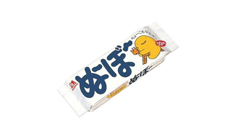 初めて食べた時、衝撃だったお菓子は？