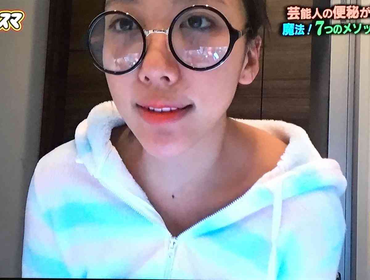 出雲大社で星条旗、ひめゆりの塔で「気持ちよくない」……“常識外れ”ざわちんの危険度