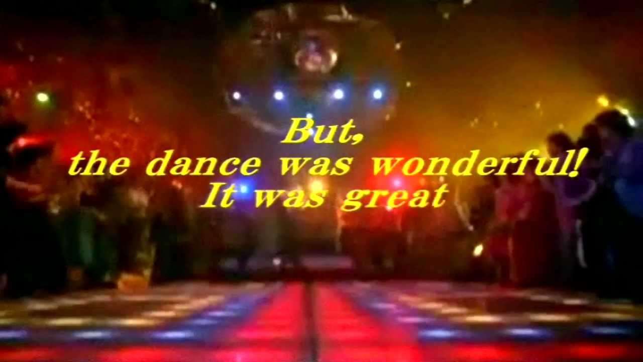 Saturday Night Fever（サタデー・ナイト・フィーバー）－John Travolta - YouTube