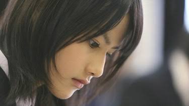【画像】美しい横顔が集まるトピ