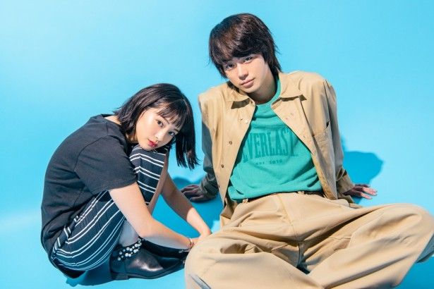 菅田将暉がヘリで会場入り　板尾創路監督「スターやな」