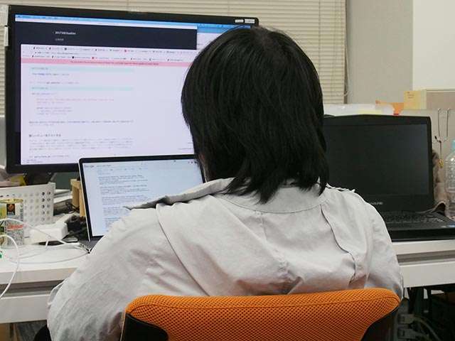 「若者のパソコン離れ」が進んでいる!?「正直スマホで充分」「社会人になって苦労する」と反応さまざま