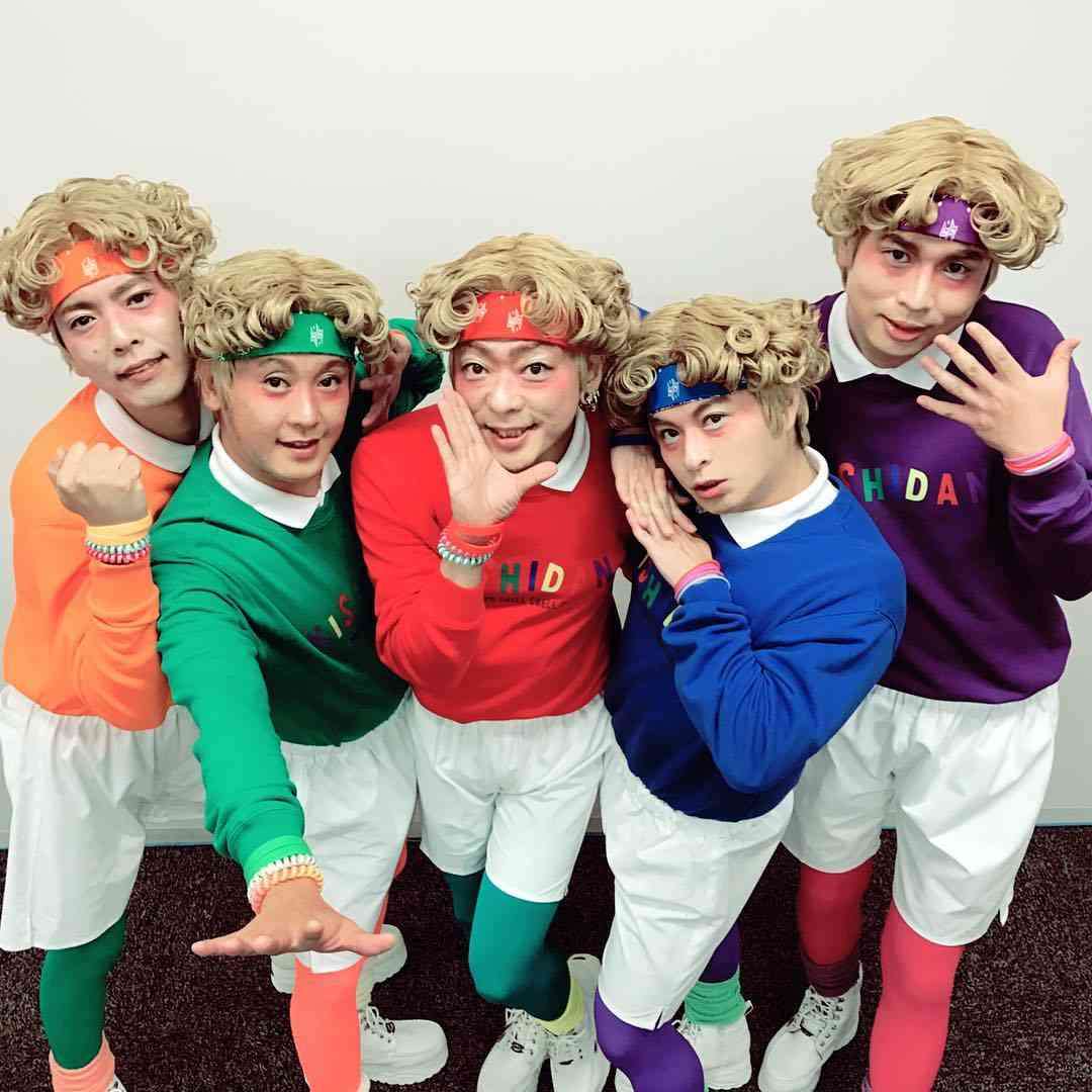 「ちぇるちぇる團」爆誕！　ロックバンド「氣志團」のりゅうちぇる仮装がコピペすぎると話題に