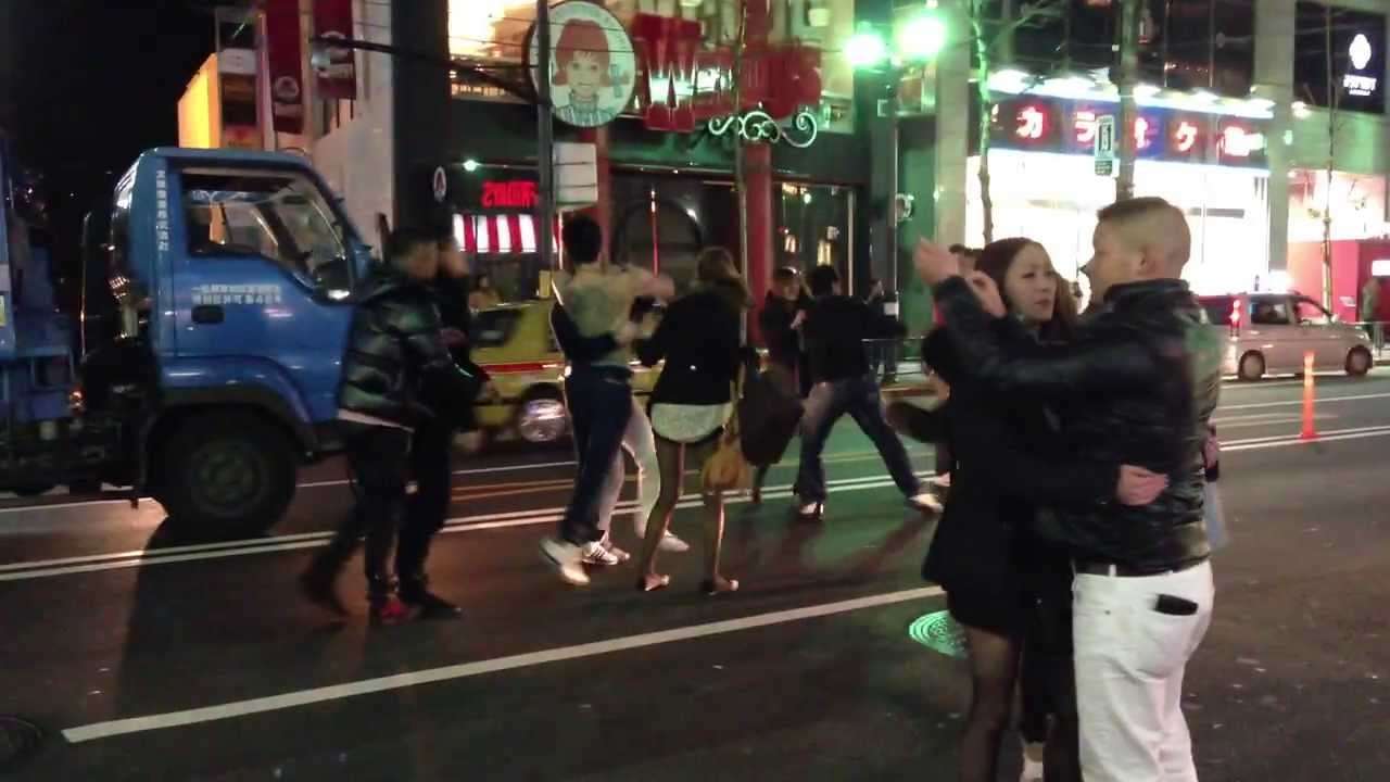 Festa dos Yakuzas em Tokyo - YouTube