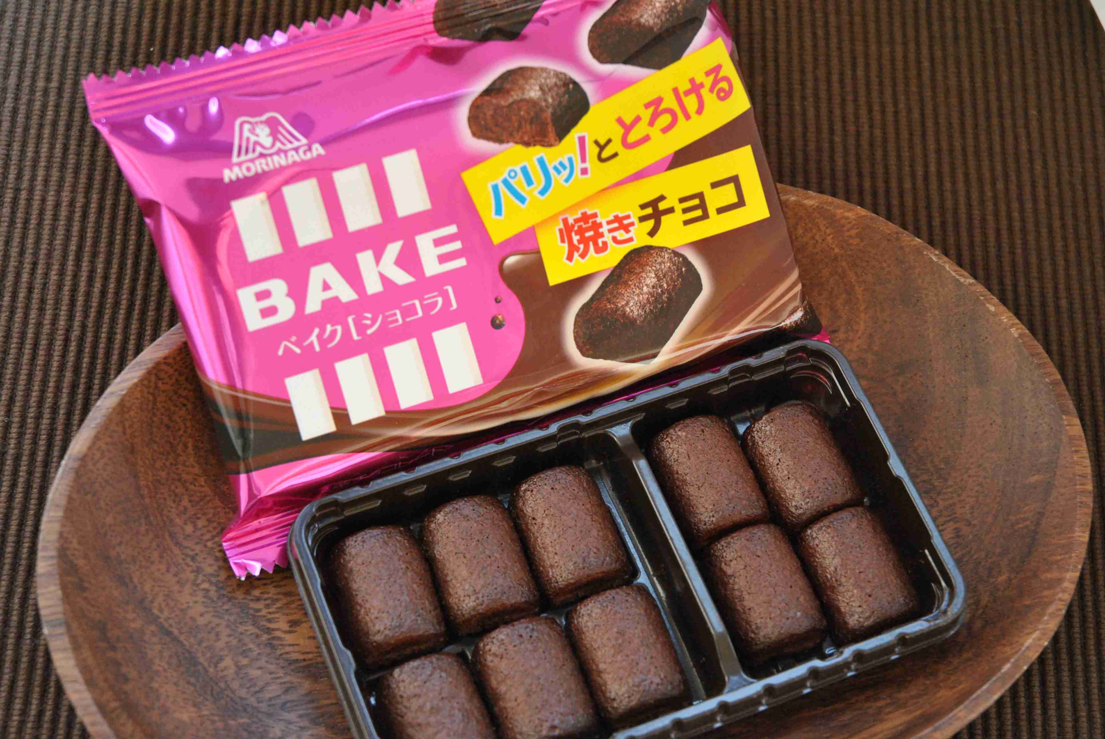 初めて食べた時、衝撃だったお菓子は？