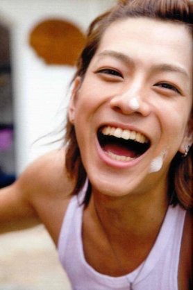 喋ったり、笑ったりするとビジュアルにギャップが大きい美形芸能人