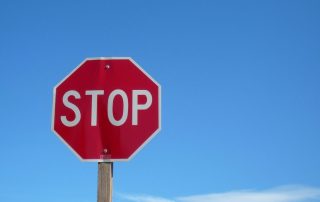 誰かがすごい勢いで引き止めるスレ