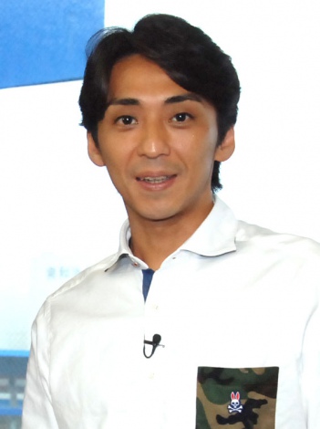 森且行、トークショーで星柄のジャケットを着て「SMAP話」全開