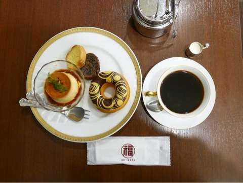【画像】コーヒーとスイーツ