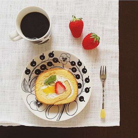 【画像】コーヒーとスイーツ