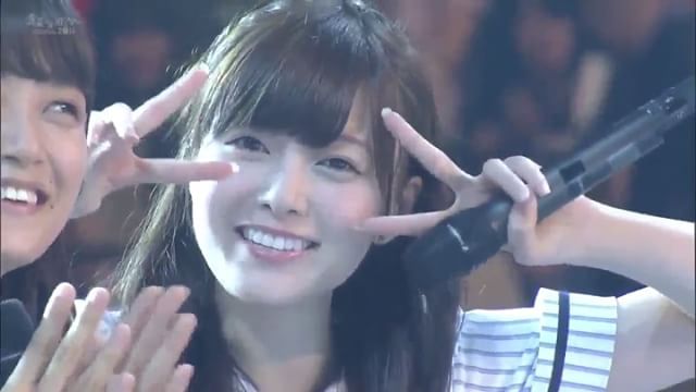 乃木坂46白石麻衣、大ヒット写真集“続編グラビア”が「女神すぎる」と話題