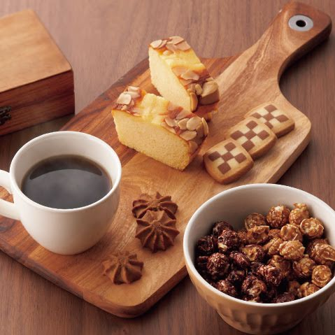 【画像】コーヒーとスイーツ