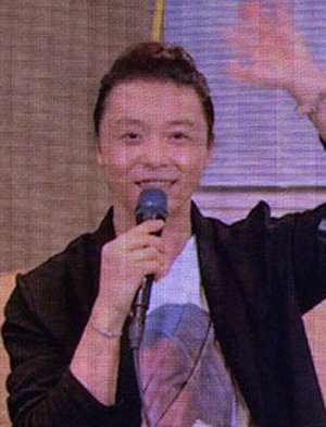 堂本剛ソロ公演、「光一の葬式」コントで悲鳴……「許されない」と光一ファン激怒