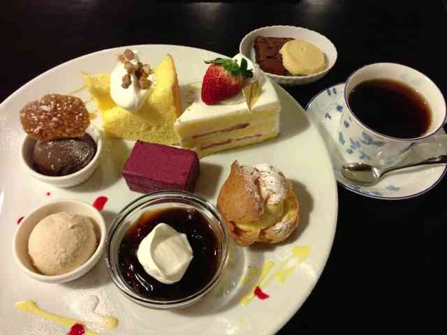 【画像】コーヒーとスイーツ